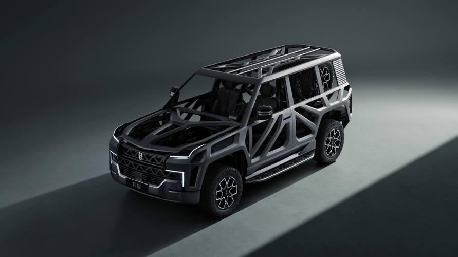 深圳95仰望U8硬派越野的科技魅力，国能汽车对传统燃油车市场的冲击